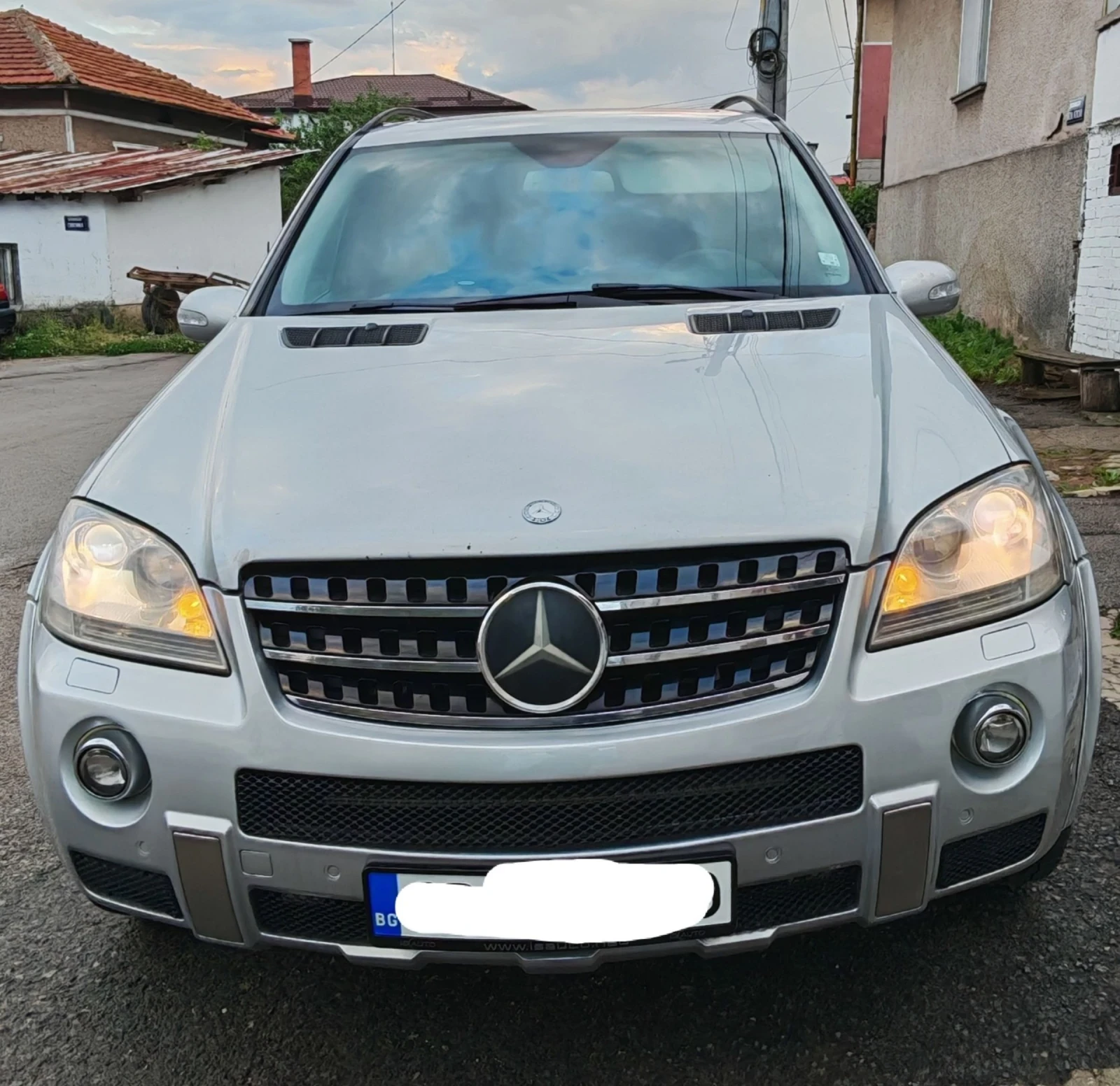 Mercedes-Benz ML 63 AMG