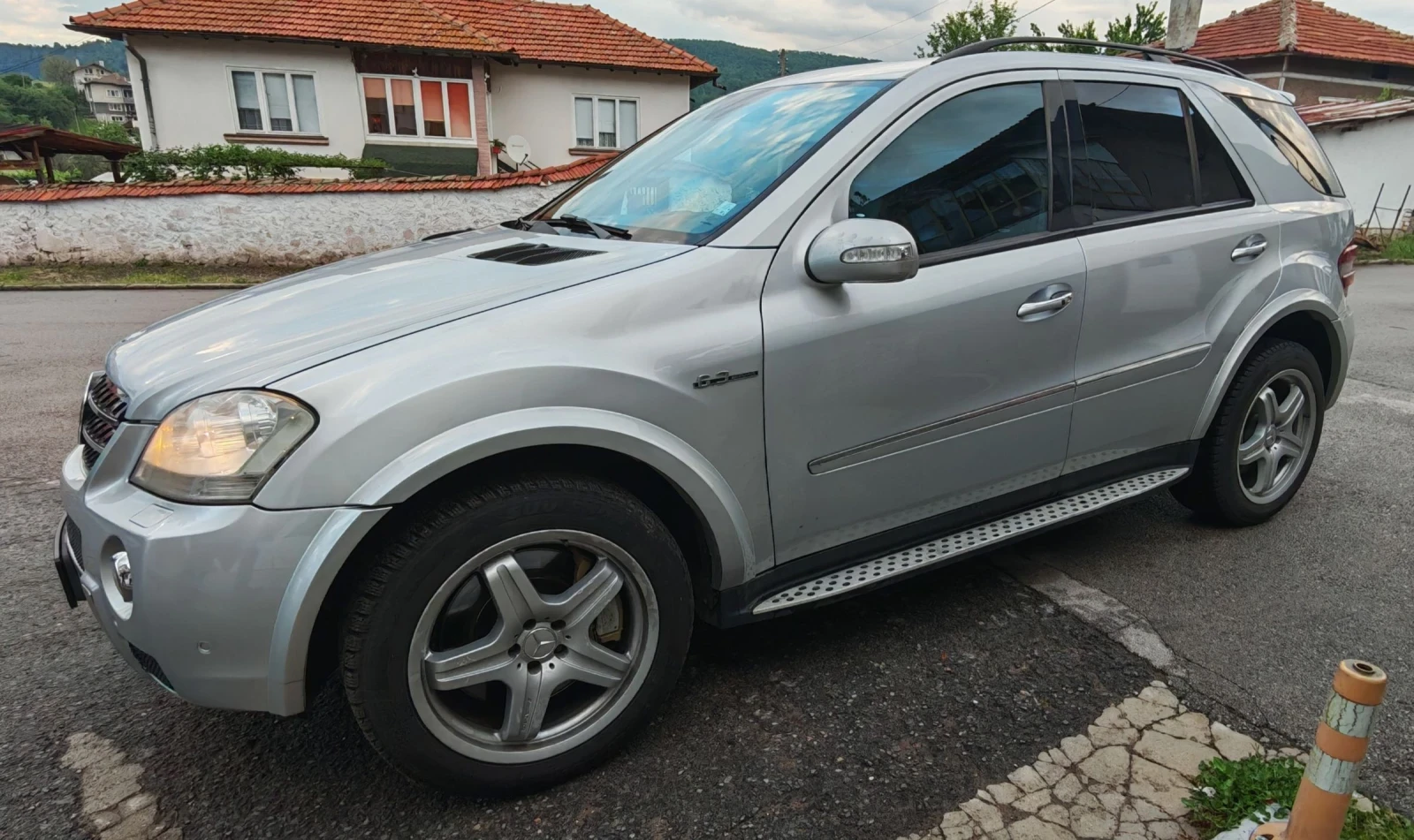 Mercedes-Benz ML 63 AMG, снимка 4 - Автомобили и джипове - 54783865