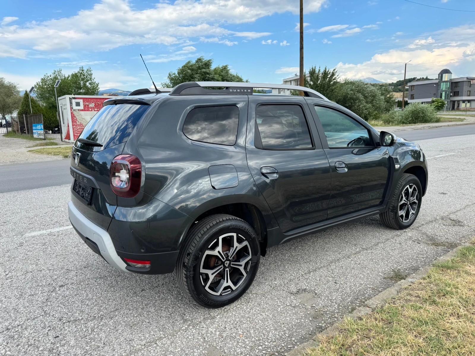 Dacia Duster 1.5 DCI Prestige TopTop, снимка 5 - Автомобили и джипове - 55301146