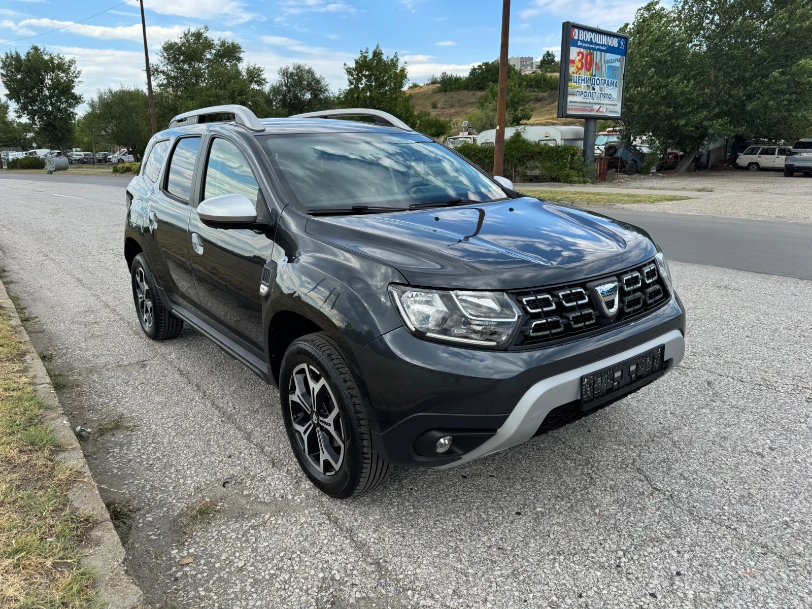 Dacia Duster 1.5 DCI Prestige TopTop, снимка 7 - Автомобили и джипове - 55301146