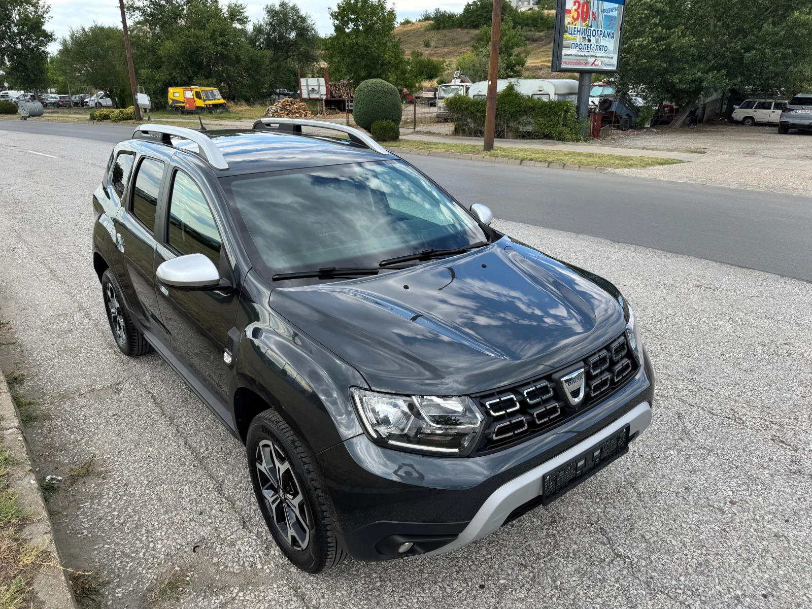 Dacia Duster 1.5 DCI Prestige TopTop, снимка 6 - Автомобили и джипове - 55301146