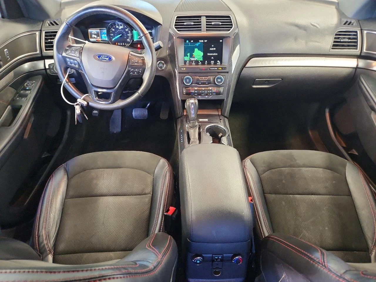 Ford Explorer 2.3l Xlt, снимка 8 - Автомобили и джипове - 56072774