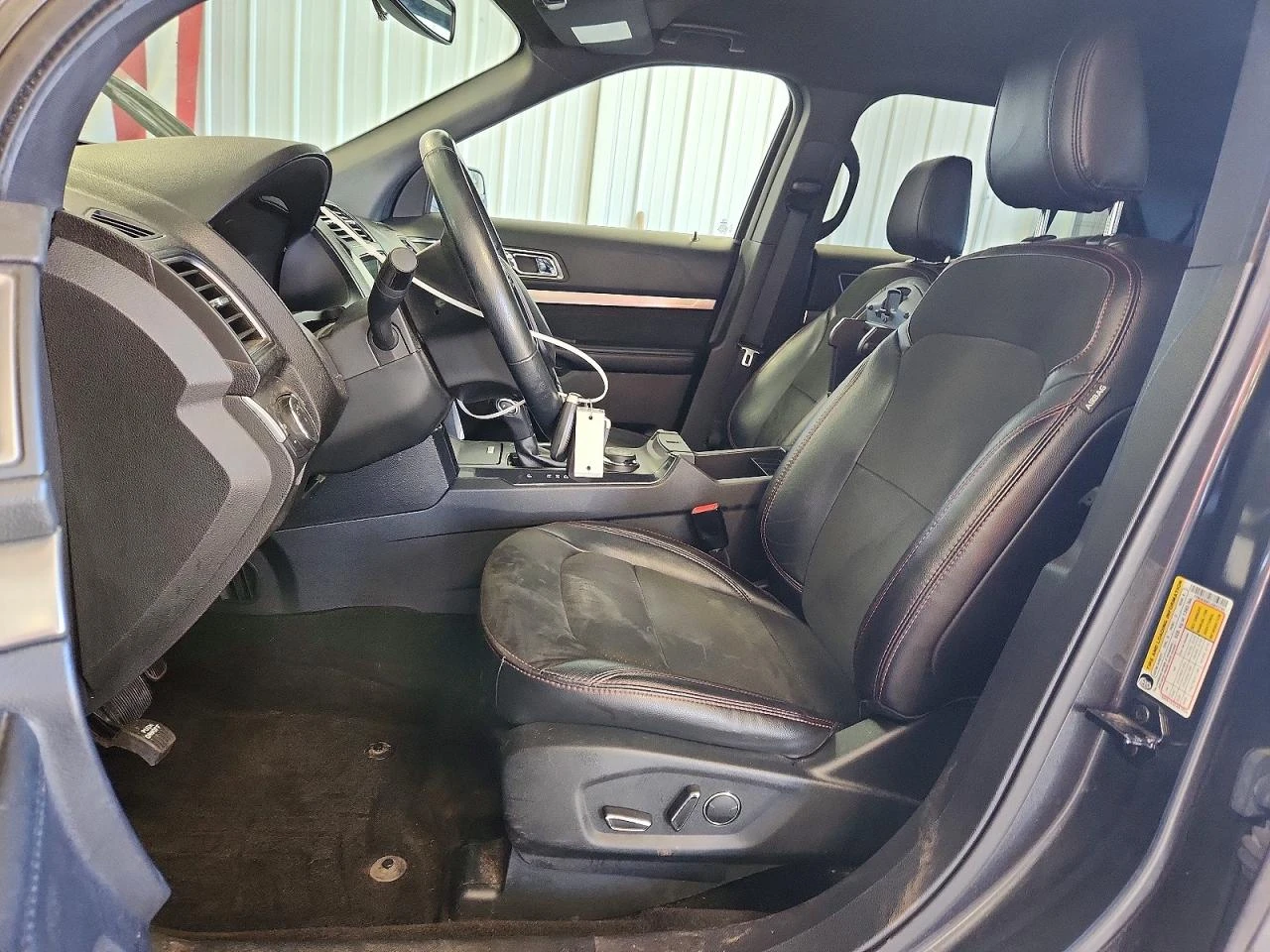 Ford Explorer 2.3l Xlt, снимка 7 - Автомобили и джипове - 56072774