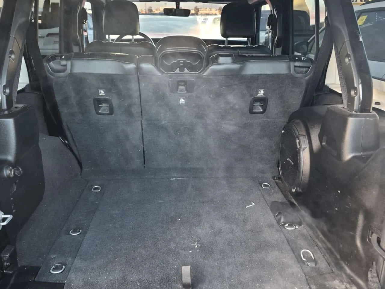 Jeep Wrangler * 4x4 Sahara * CARFAX *  KEYLESS * ������� *  | Mobile.bg � ����������� 14