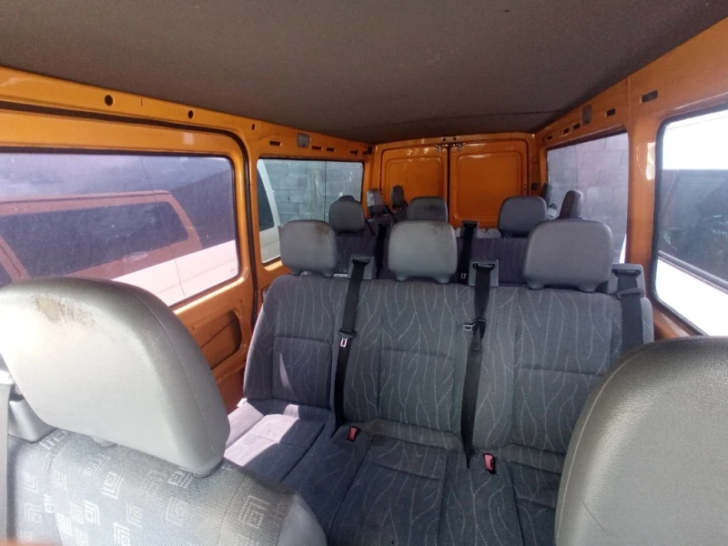 Mercedes-Benz Sprinter 311, снимка 8 - Бусове и автобуси - 53423633