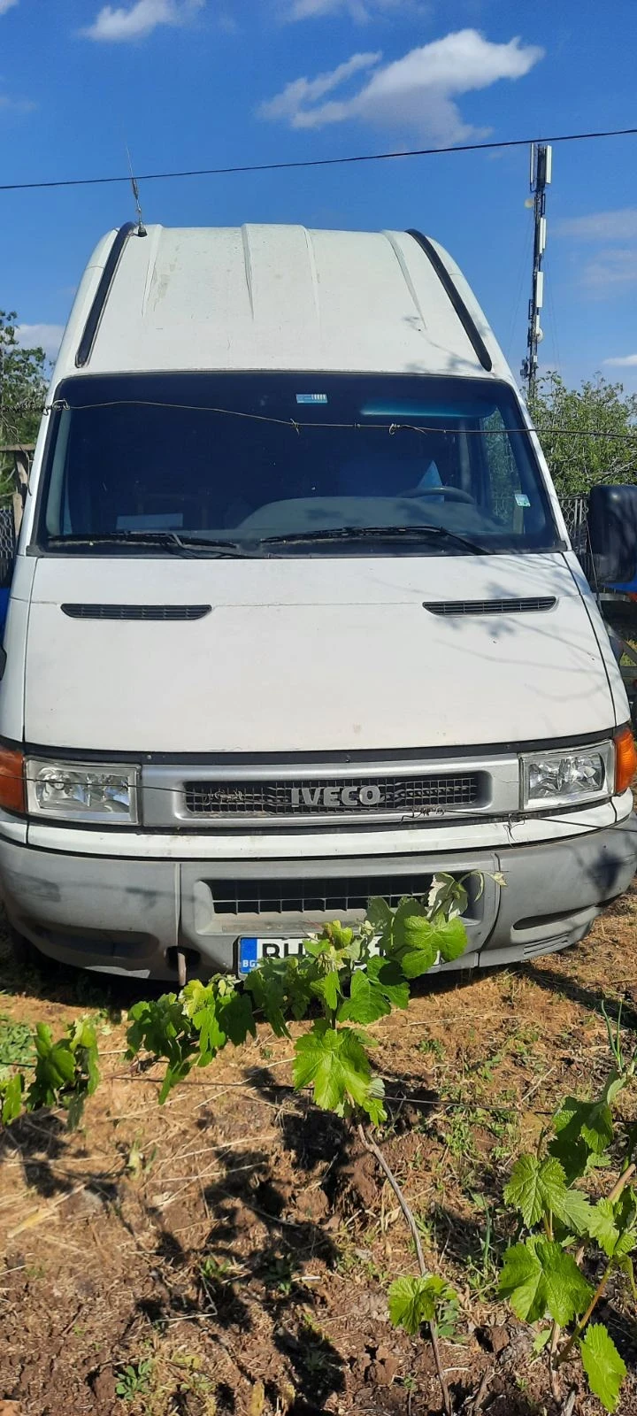 Iveco 35c13 Дълга база/ Двойна гума, снимка 3 - Бусове и автобуси - 54387122