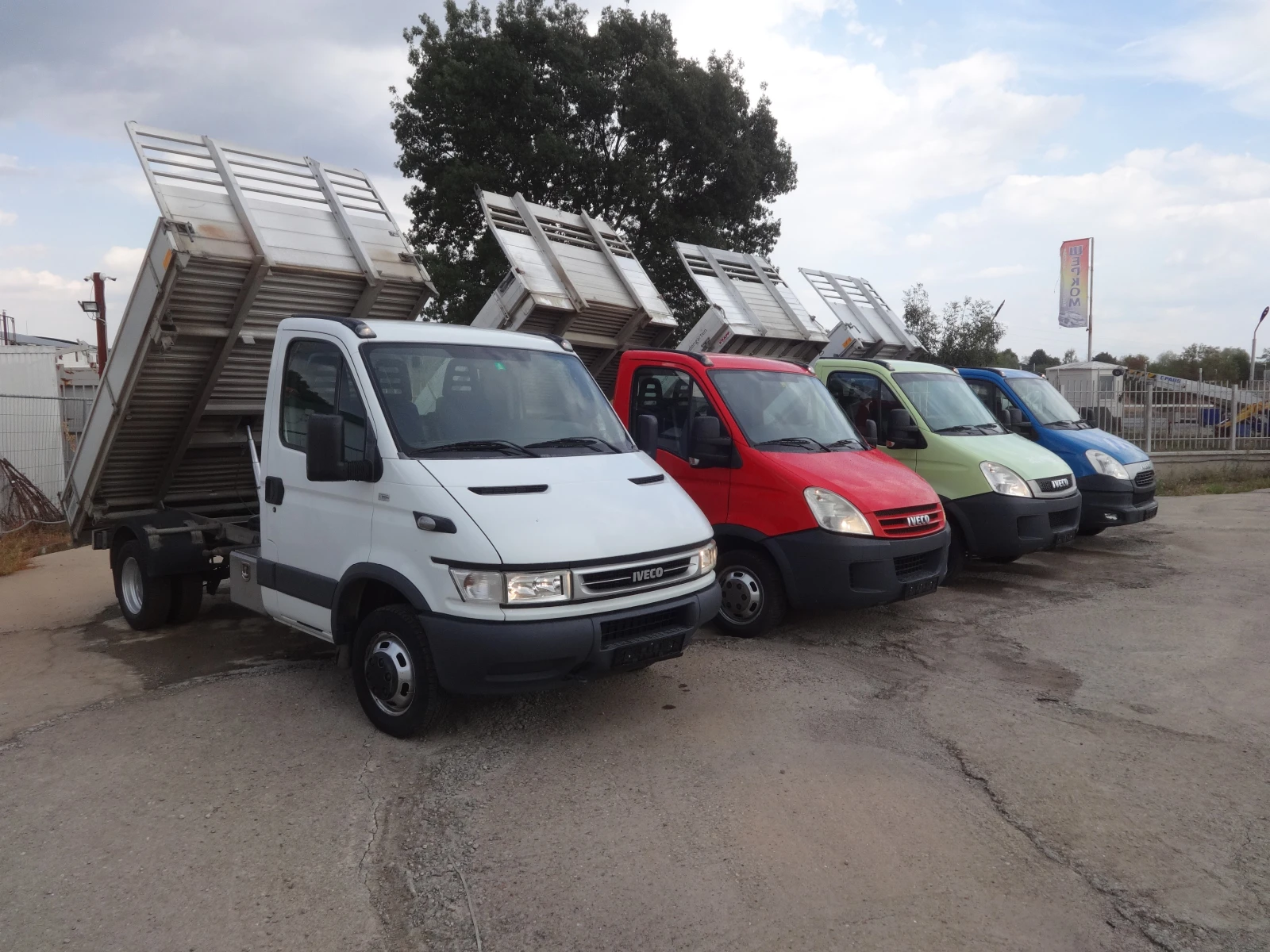 Iveco Daily 14бр. НАЛИЧНИ/ЦЕНИ ОТ 19999лв. до 49000лв., снимка 1