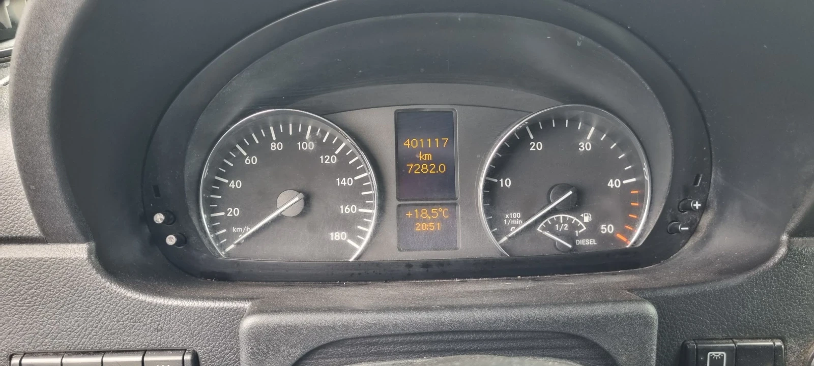 Mercedes-Benz Sprinter 318 318 CDI - изображение 8