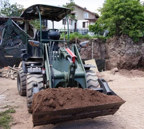 Багер Друга марка Muller B2.5, снимка 1