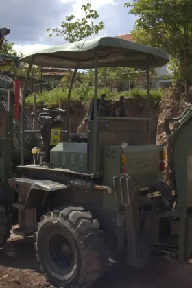 Багер Друга марка Muller B2.5, снимка 4