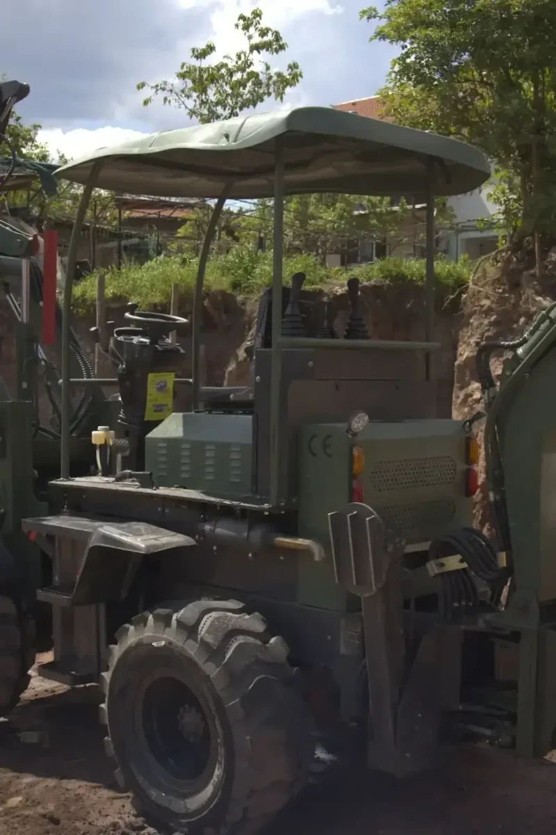 Багер Друга марка Muller B2.5, снимка 4 - Индустриална техника - 52590608