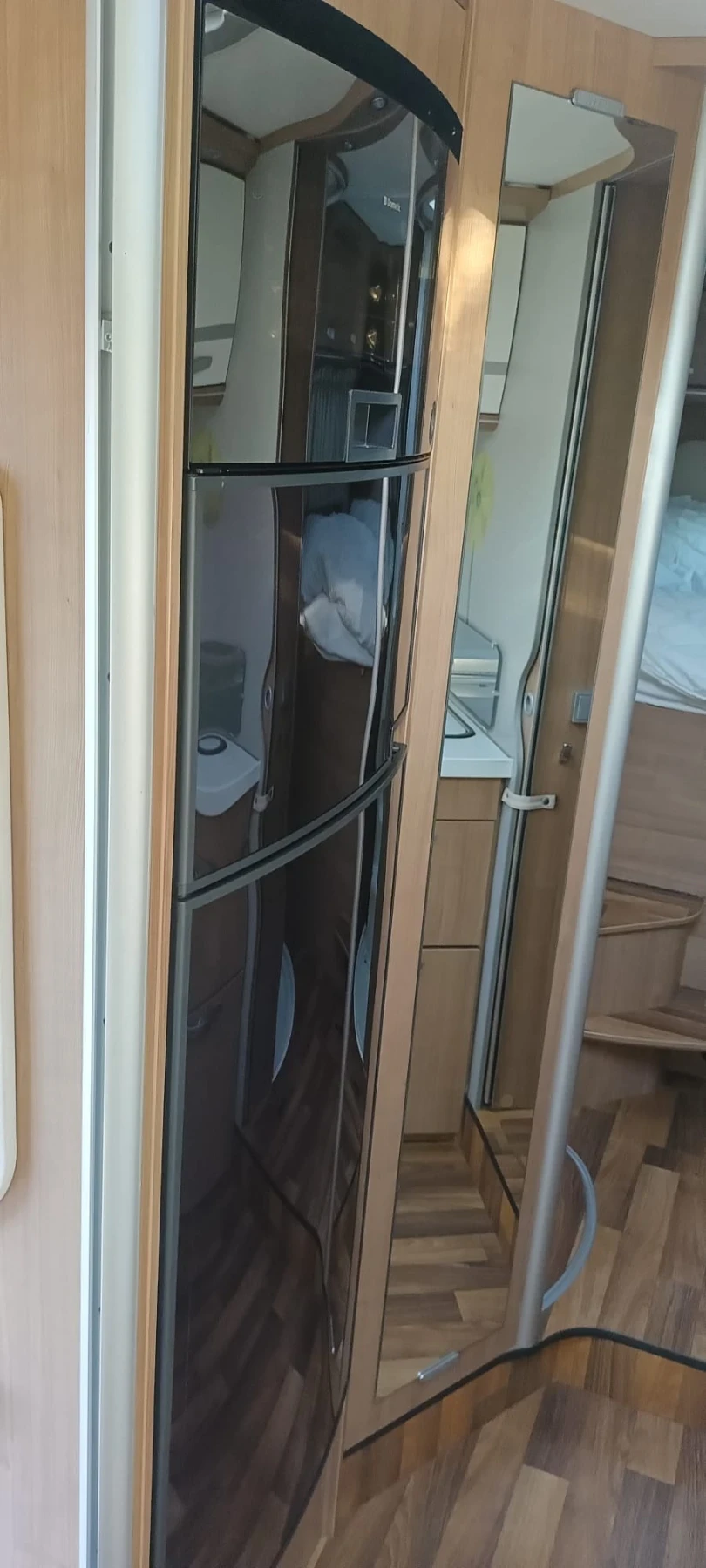 ������ HYMER / ERIBA T 594 Premium 50 | Mobile.bg � ����������� 11