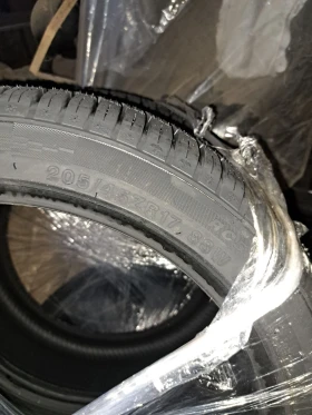 Гуми Всесезонни 205/45R17, снимка 3