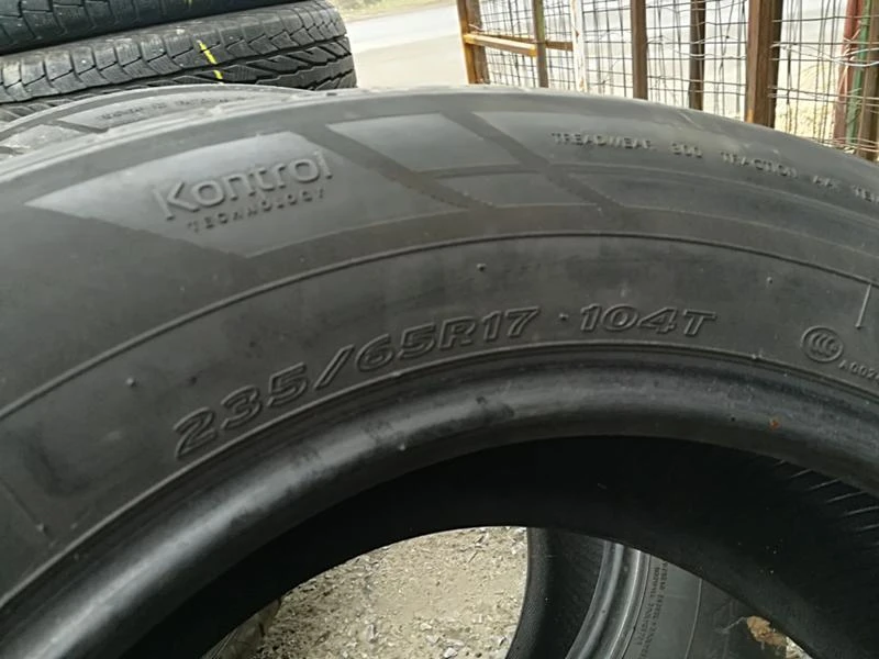 Гуми Летни 235/65R17, снимка 7 - Гуми и джанти - 23684625