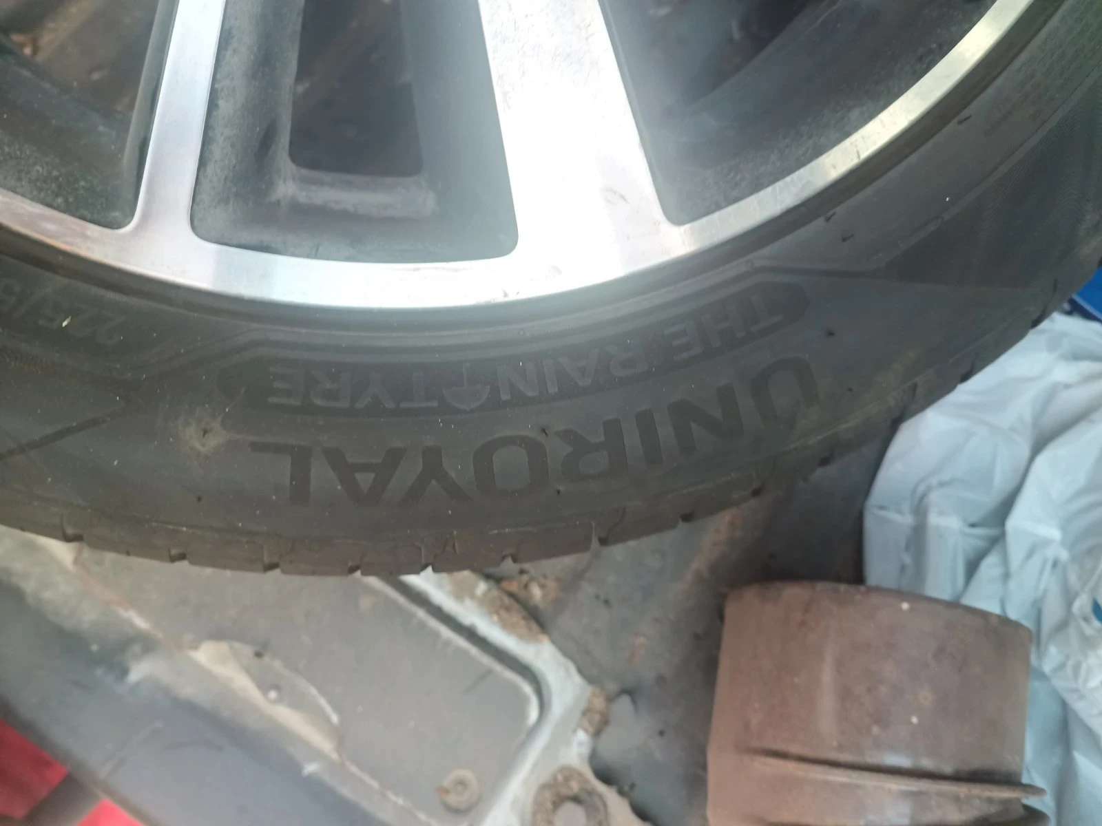 Гуми с джанти Uniroyal 225/55R19, снимка 4 - Гуми и джанти - 53975481