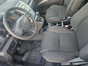 Toyota Corolla verso, снимка 10