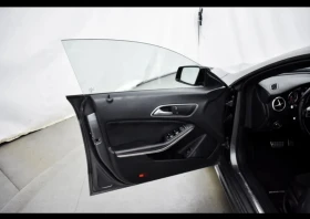 Mercedes-Benz CLA 200, снимка 5