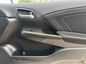 Honda Civic 1.6 нави, снимка 16