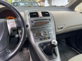 Toyota Auris, снимка 10