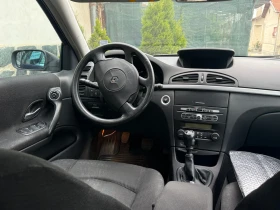 Renault Laguna Седан, снимка 7