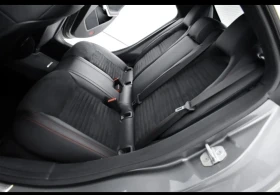 Mercedes-Benz CLA 200, снимка 7 - Автомобили и джипове - 53669718