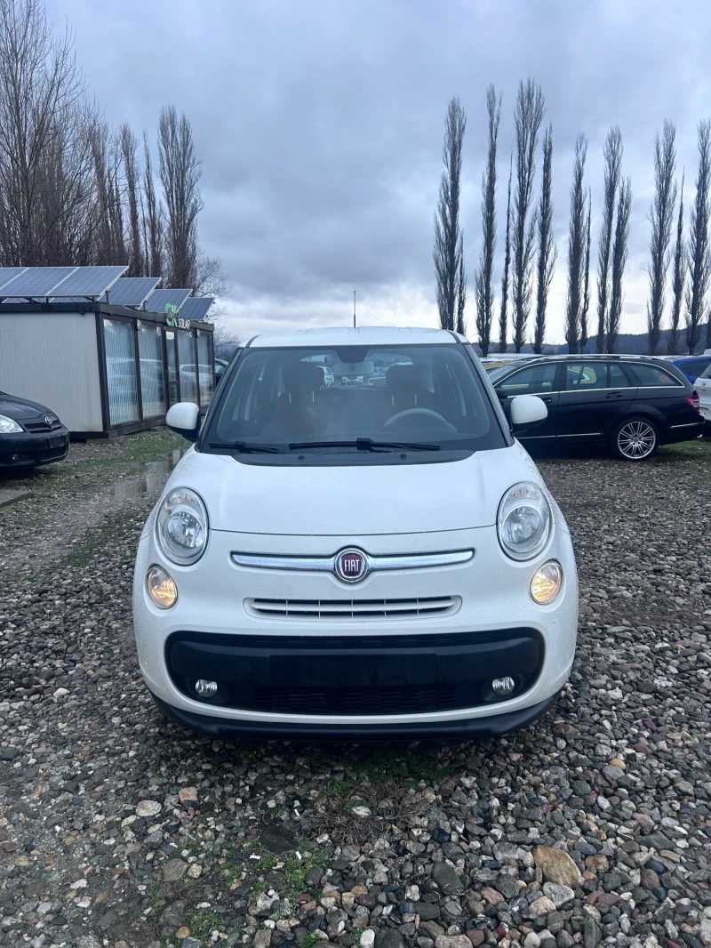 Fiat 500L 1.3 Euro 5 Много Запазена , снимка 1 - Автомобили и джипове - 48454618