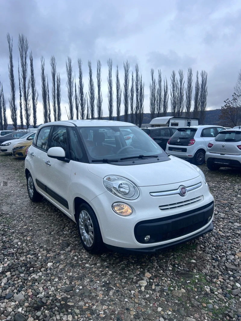 Fiat 500L 1.3 Euro 5 Много Запазена , снимка 2 - Автомобили и джипове - 48454618