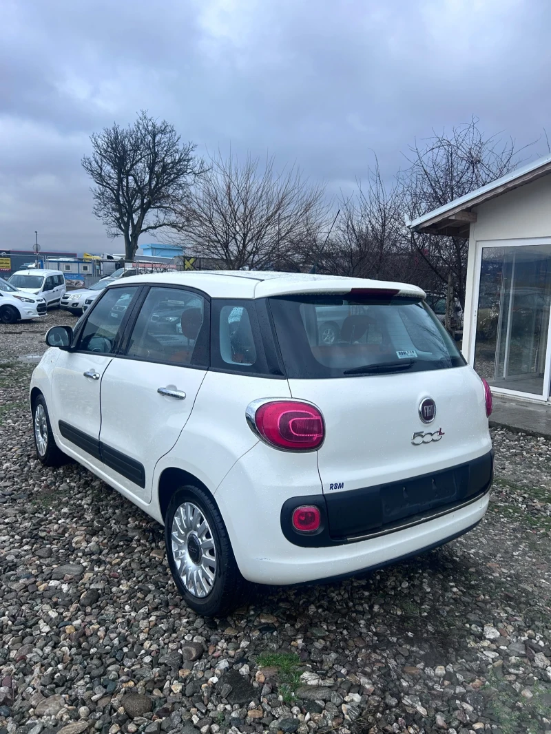 Fiat 500L 1.3 Euro 5 Много Запазена , снимка 6 - Автомобили и джипове - 48454618