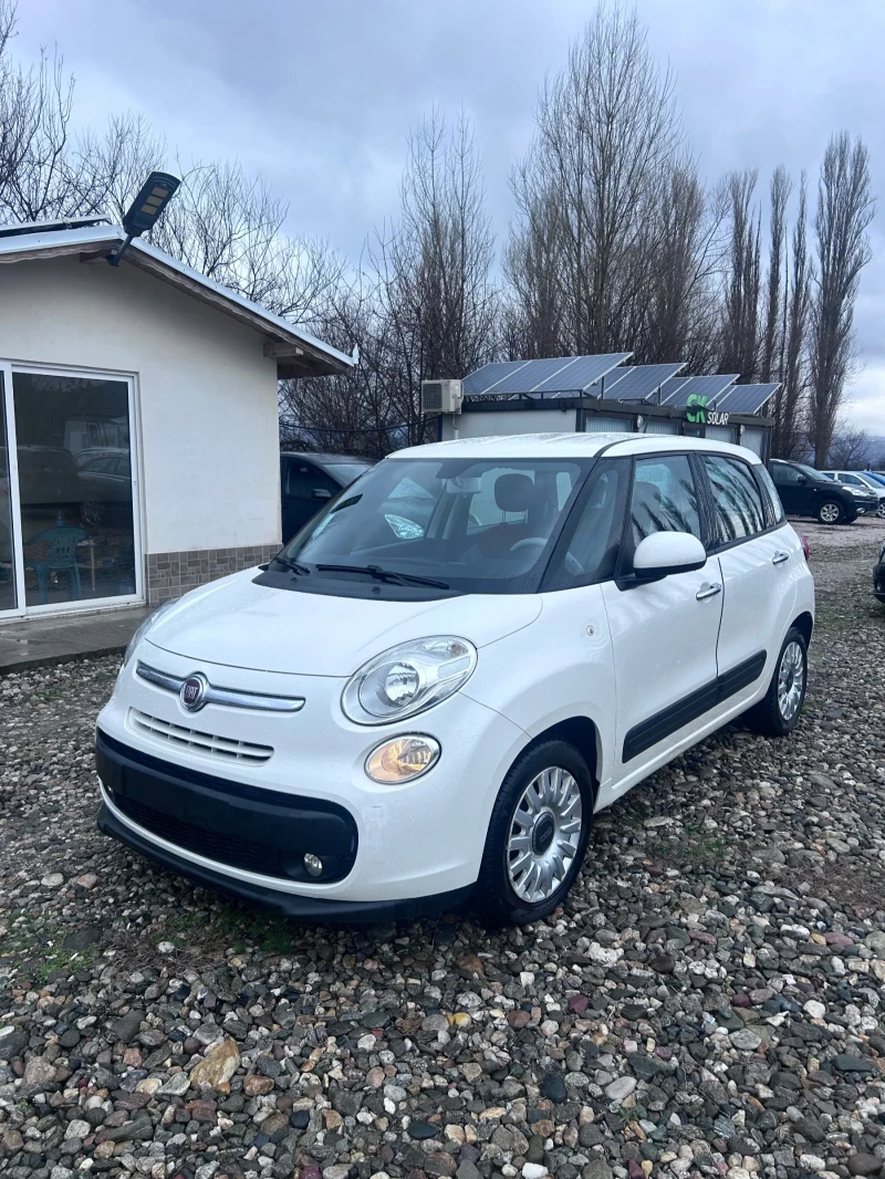 Fiat 500L 1.3 Euro 5 Много Запазена , снимка 8 - Автомобили и джипове - 48454618