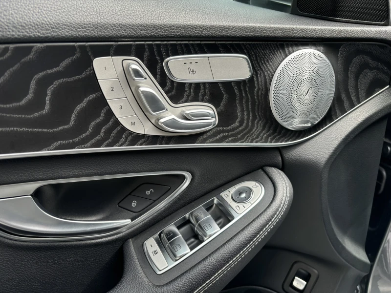 Mercedes-Benz C 300 C300de AMG Line 9G, снимка 15 - Автомобили и джипове - 51004796