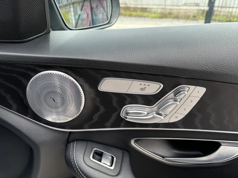 Mercedes-Benz C 300 C300de AMG Line 9G, снимка 16 - Автомобили и джипове - 51004796