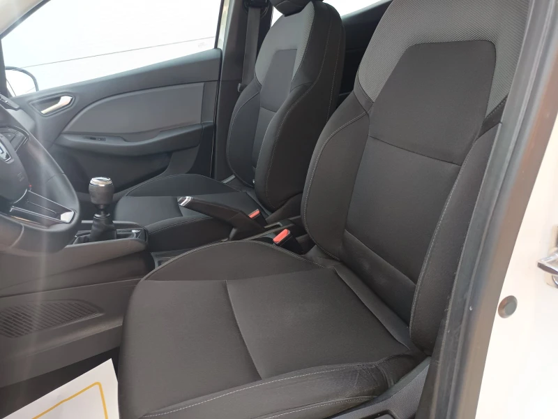 Renault Clio 1.0TCe/ 100к.с./Life, снимка 12 - Автомобили и джипове - 51615640