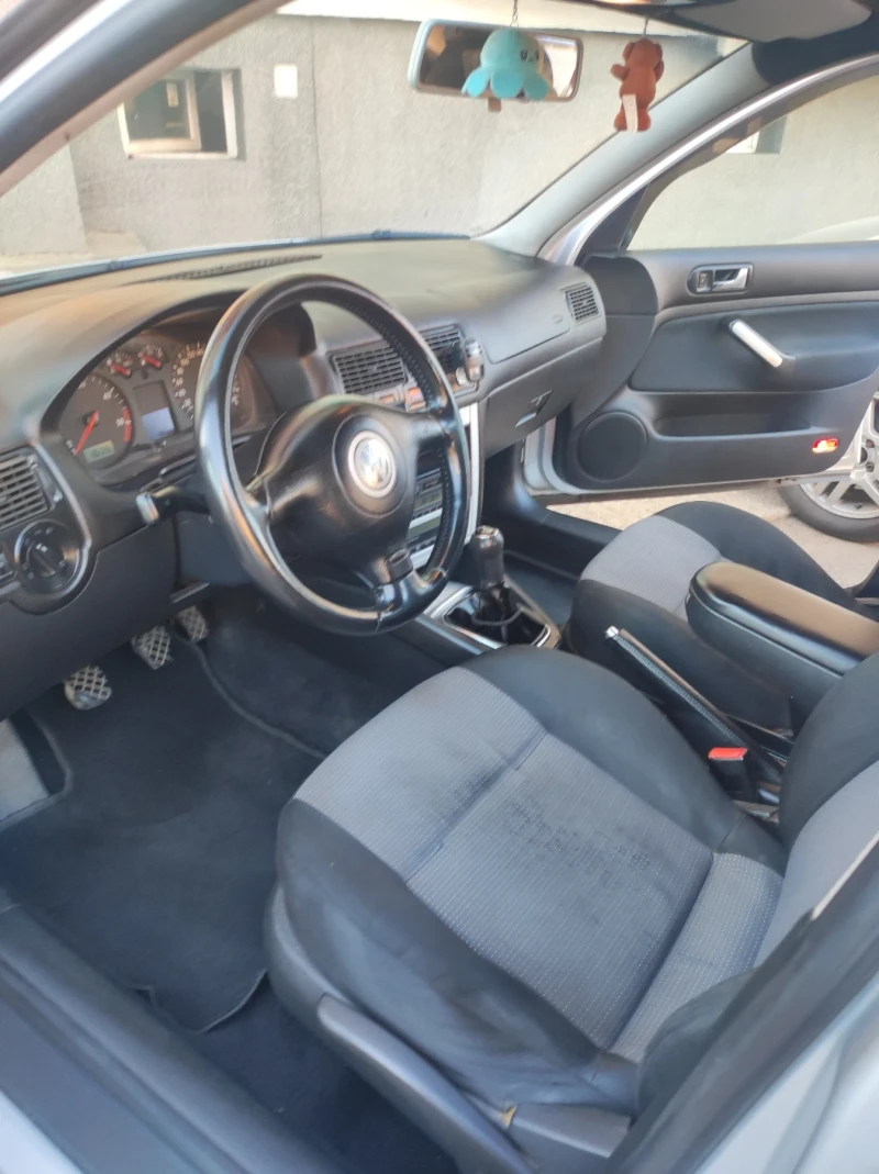 VW Golf, снимка 11 - Автомобили и джипове - 52265379