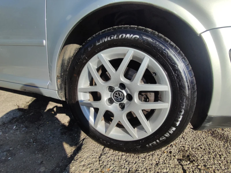 VW Golf, снимка 5 - Автомобили и джипове - 52265379