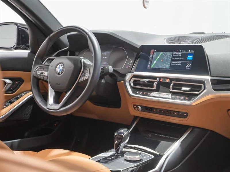 BMW 330 xDrive * HeadUp * АвтоКредит* (ЦЕНА ДО БГ), снимка 9 - Автомобили и джипове - 53205820