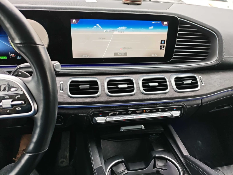 Mercedes-Benz GLE 450 * * CARFAX * * АВТО КРЕДИТ * * , снимка 8 - Автомобили и джипове - 53216608