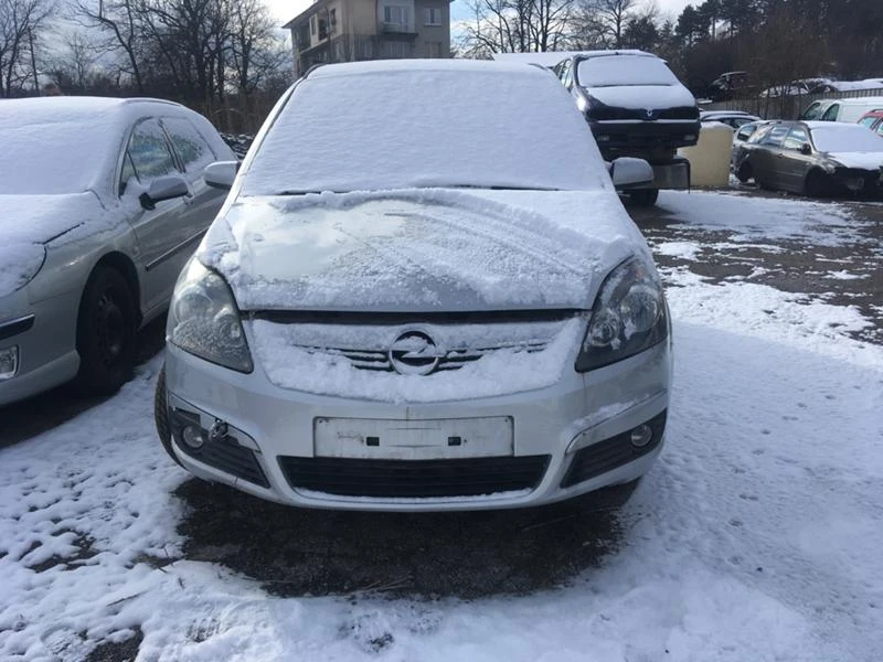 Opel Zafira 2.2, снимка 3 - Автомобили и джипове - 27561520