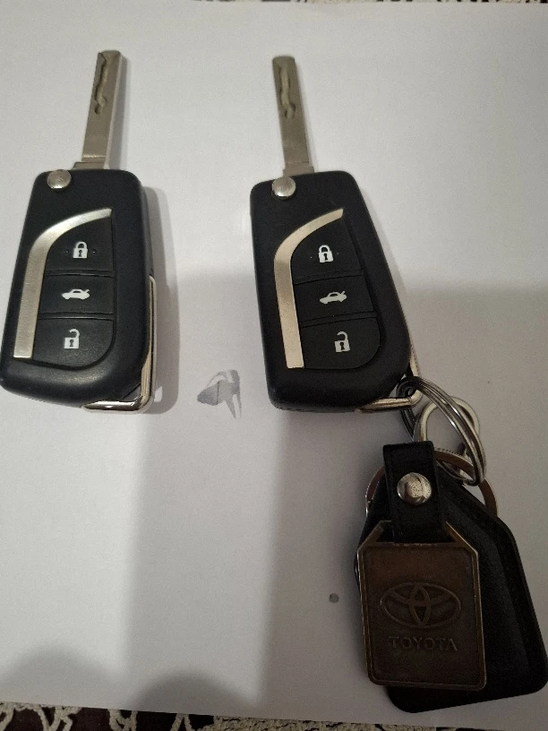 Toyota Avensis 2.0 D-4D 124 к.с., снимка 17 - Автомобили и джипове - 54422531