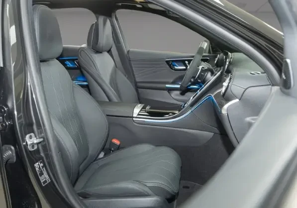 Mercedes-Benz C 63 AMG S E Performance = Premium Plus = Гаранция, снимка 12 - Автомобили и джипове - 54677627