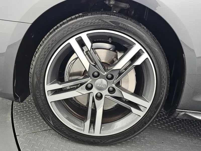 Audi A4 2.0 TDI Quattro - САМО 30% АВАНС, снимка 5 - Автомобили и джипове - 55487084