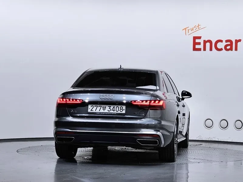 Audi A4 2.0 TDI Quattro - САМО 30% АВАНС, снимка 4 - Автомобили и джипове - 55487084
