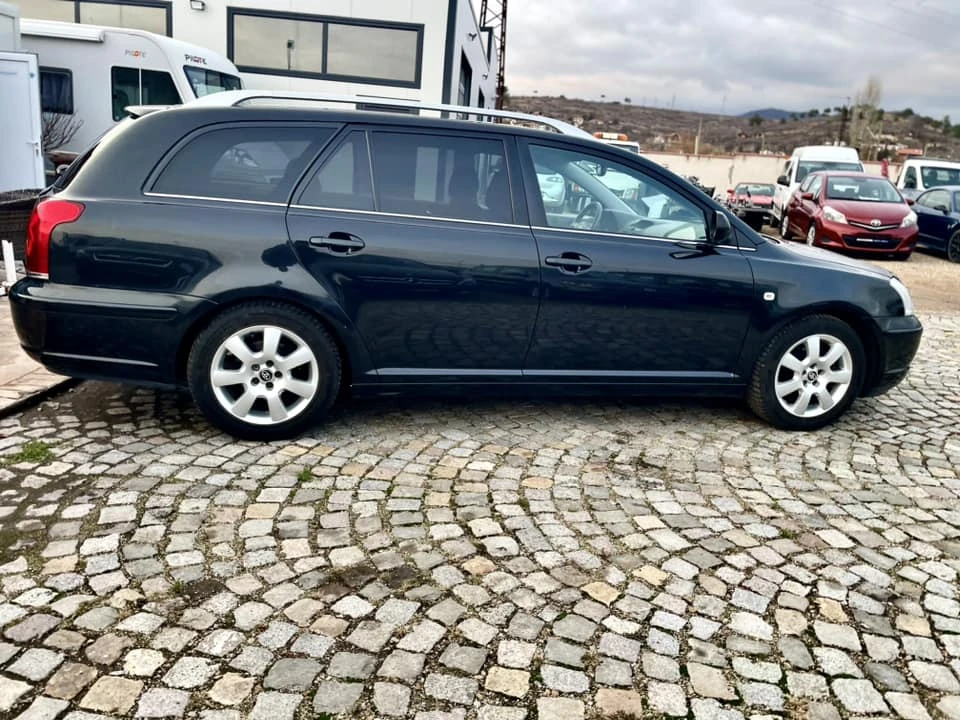 Toyota Avensis 1.8  VVT-i  - изображение 6