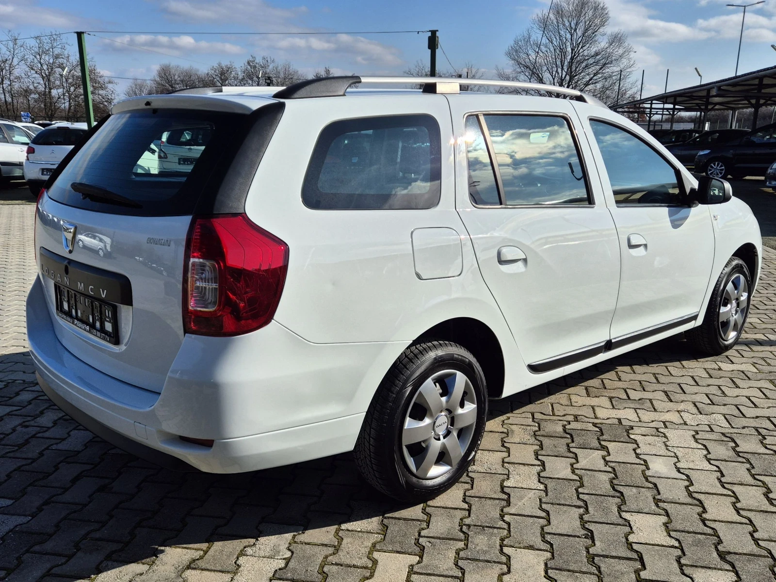 Dacia Logan MCV 0.9 газ/бензин - изображение 7