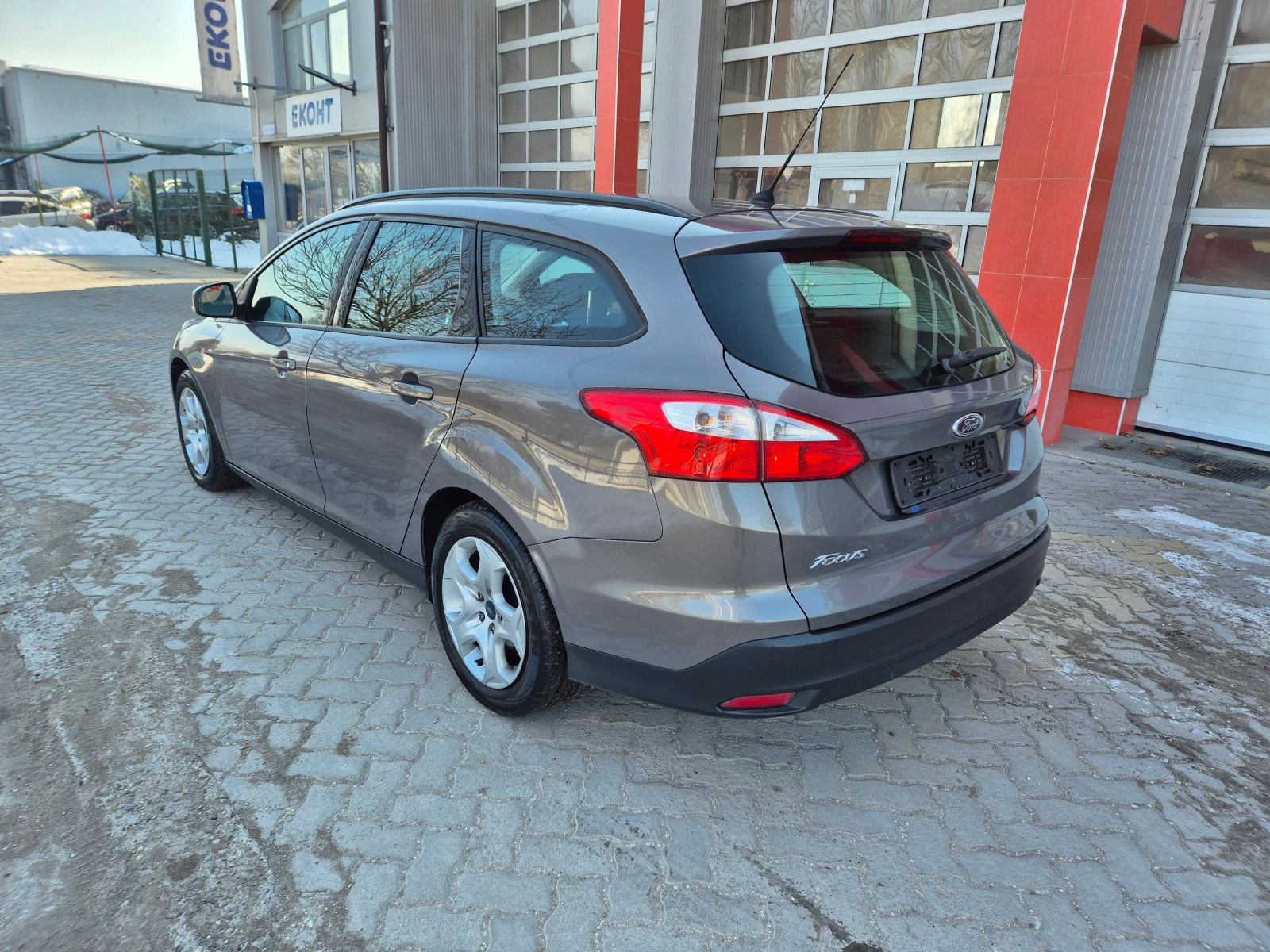 Ford Focus 1.6i GPL 120K.S. - изображение 7