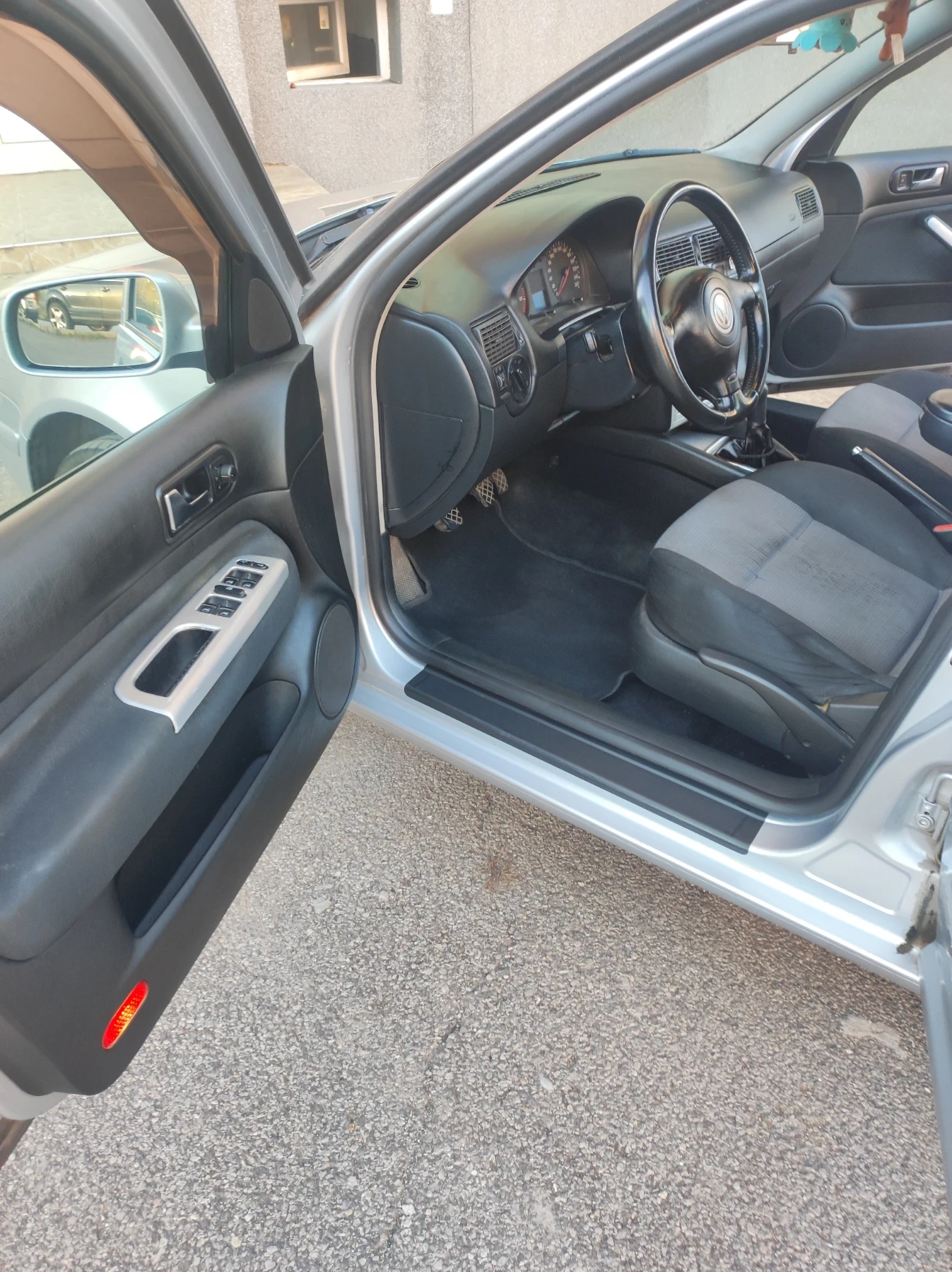 VW Golf  - изображение 9