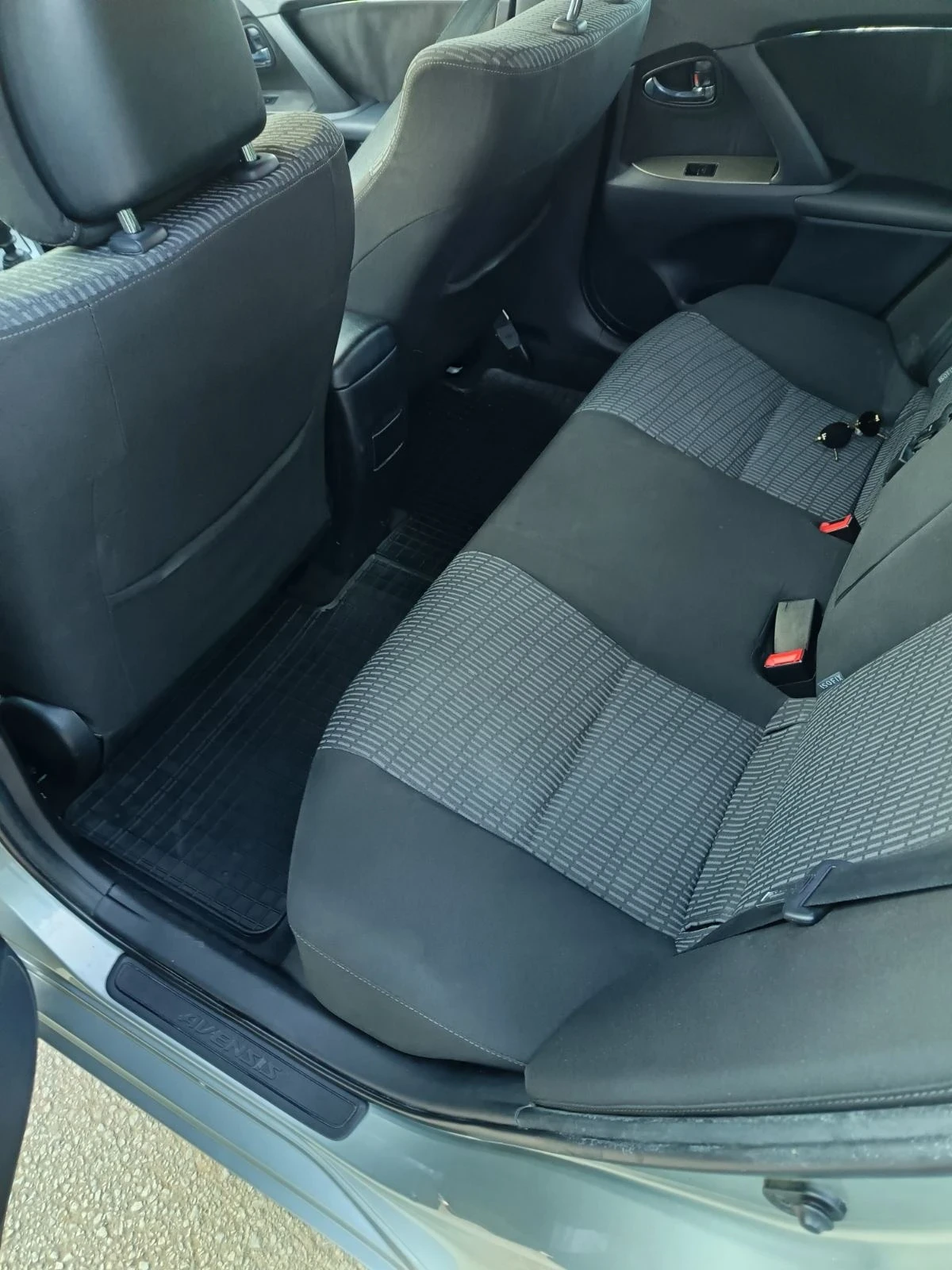 Toyota Avensis ������ 75323 �� | Mobile.bg � ����������� 11