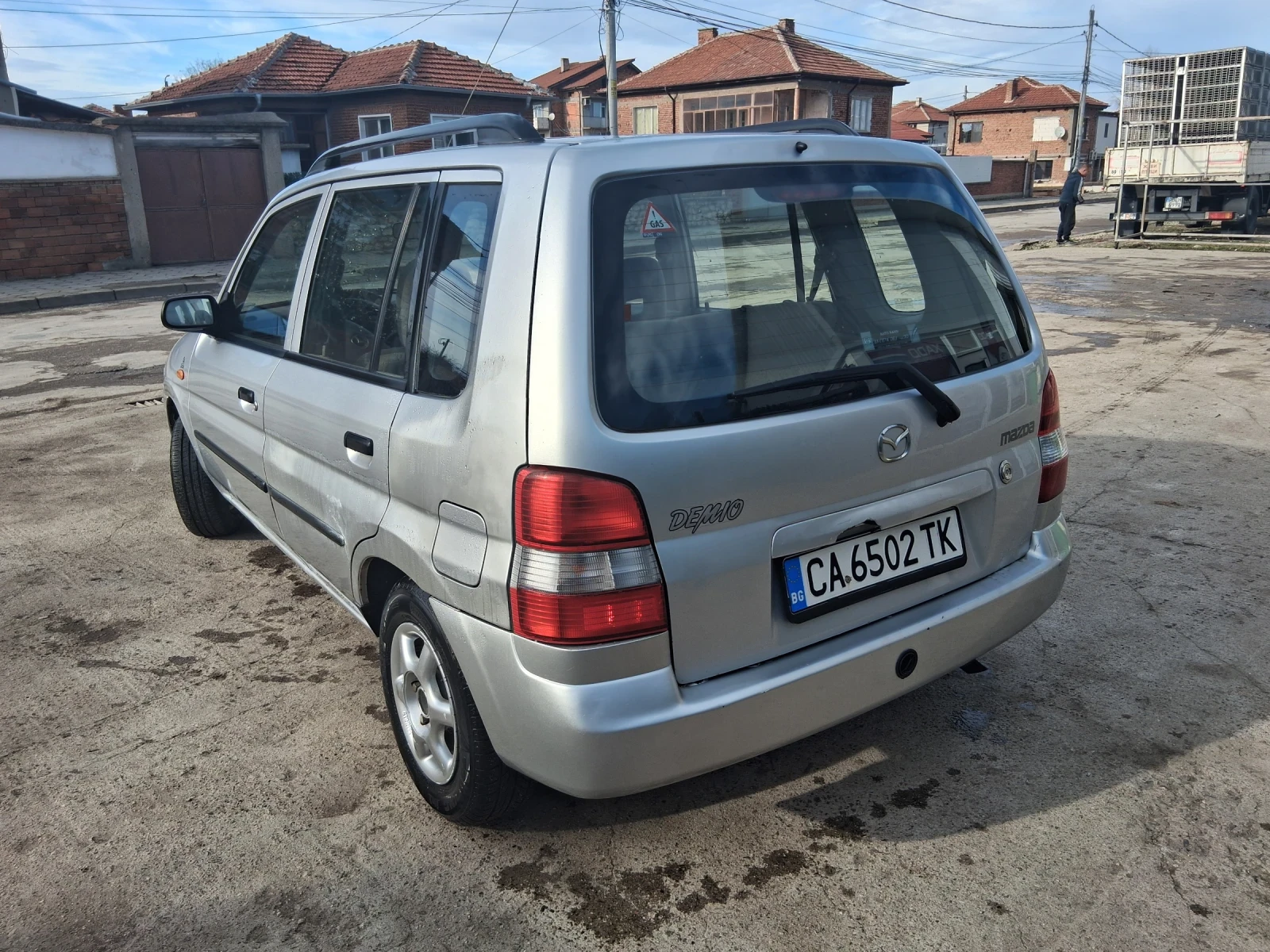 Mazda Demio 1.3 Газ/Бензин - изображение 5