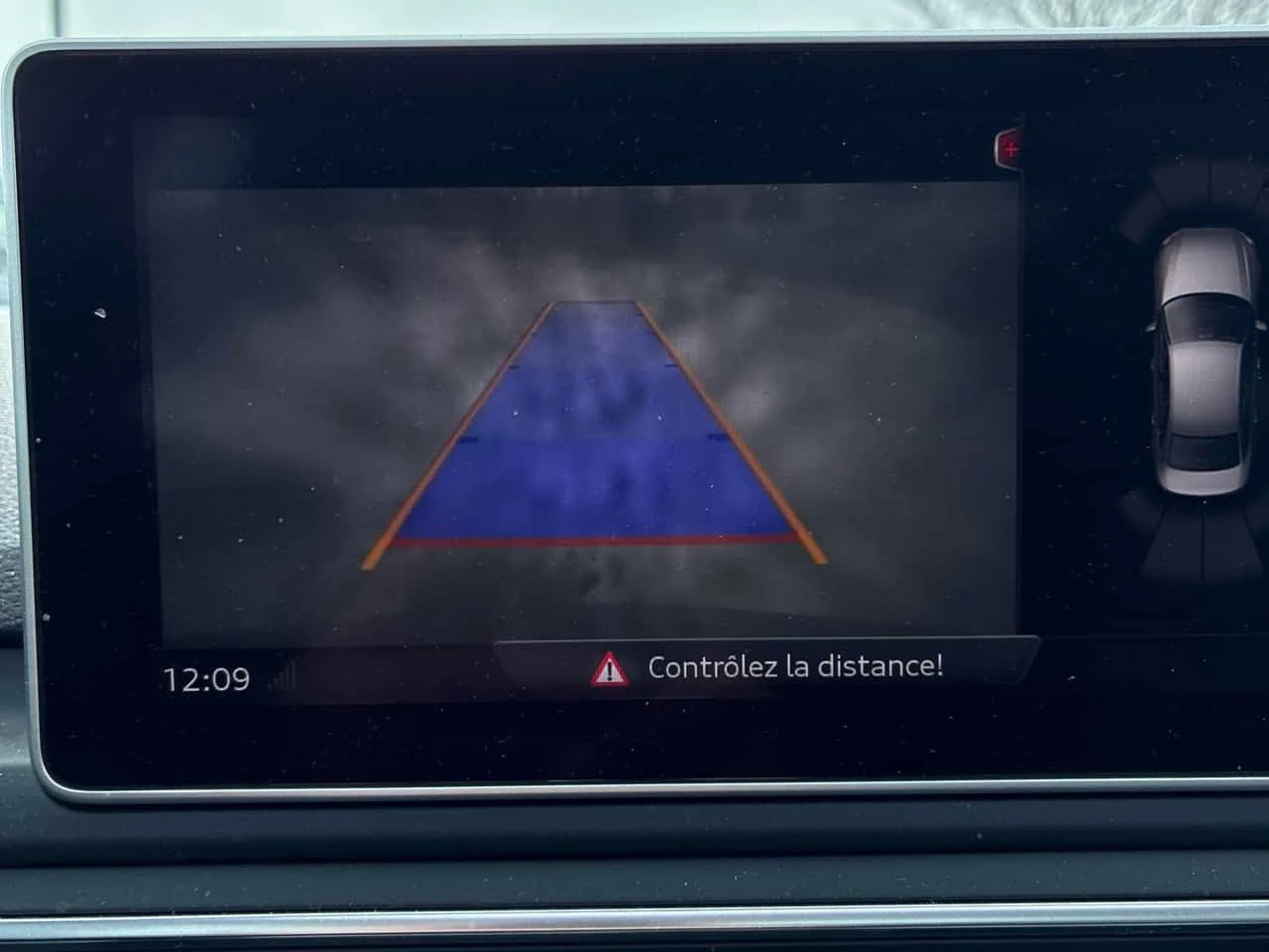 Audi A4 Progressiv/Подгрев/Представителство на Ауди/Клип/, снимка 11 - Автомобили и джипове - 53918730