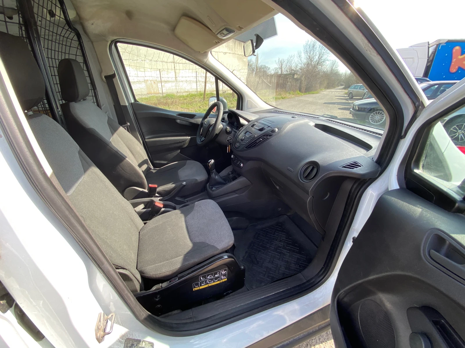 Ford Courier, снимка 13 - Автомобили и джипове - 54725740