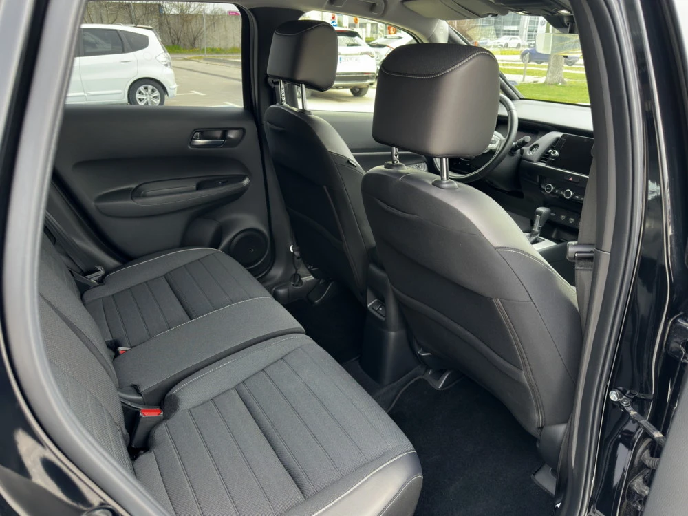 Honda Jazz Crosstar 1.5 i-MMD Hybrid Advance, снимка 17 - Автомобили и джипове - 53997580